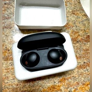 Sony WF1000XM5/B True Wireless Bluetooth Noise Canceling Earbuds - Black XM5